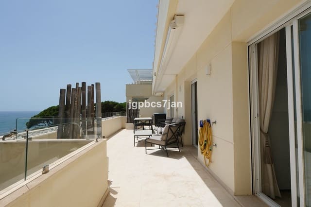 5 sovrum Takvåning till salu i Cabopino, Marbella med pool garage - 1 925 000 € (Ref: 9966080)