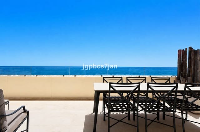 5 sovrum Takvåning till salu i Cabopino, Marbella med pool garage - 1 925 000 € (Ref: 9966080)