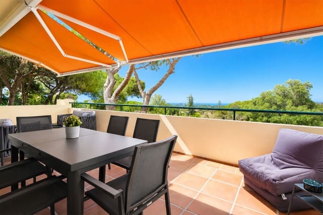 3 soverom Leilighet til salgs i Cabopino, Marbella med svømmebasseng garasje - € 619 000 (Ref: 9977953)