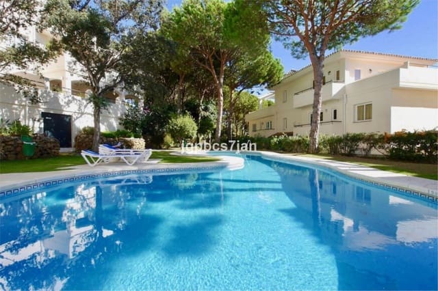 3 makuuhuone Huoneisto myytävänä paikassa Cabopino, Marbella mukana uima-altaan 
autotalli - 629 000 € (Ref: 9977953)