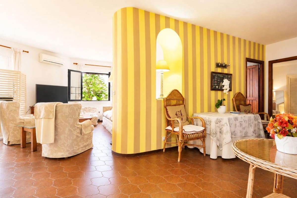 3 soverom Leilighet til salgs i Cabopino med svømmebasseng - € 649 000 (Ref: 9990009)