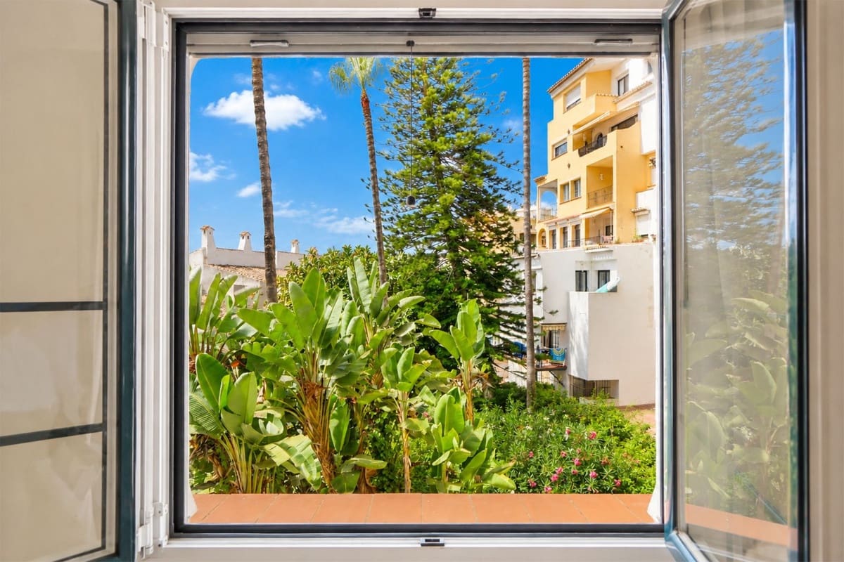 3 soverom Leilighet til salgs i Cabopino med svømmebasseng - € 649 000 (Ref: 9990009)