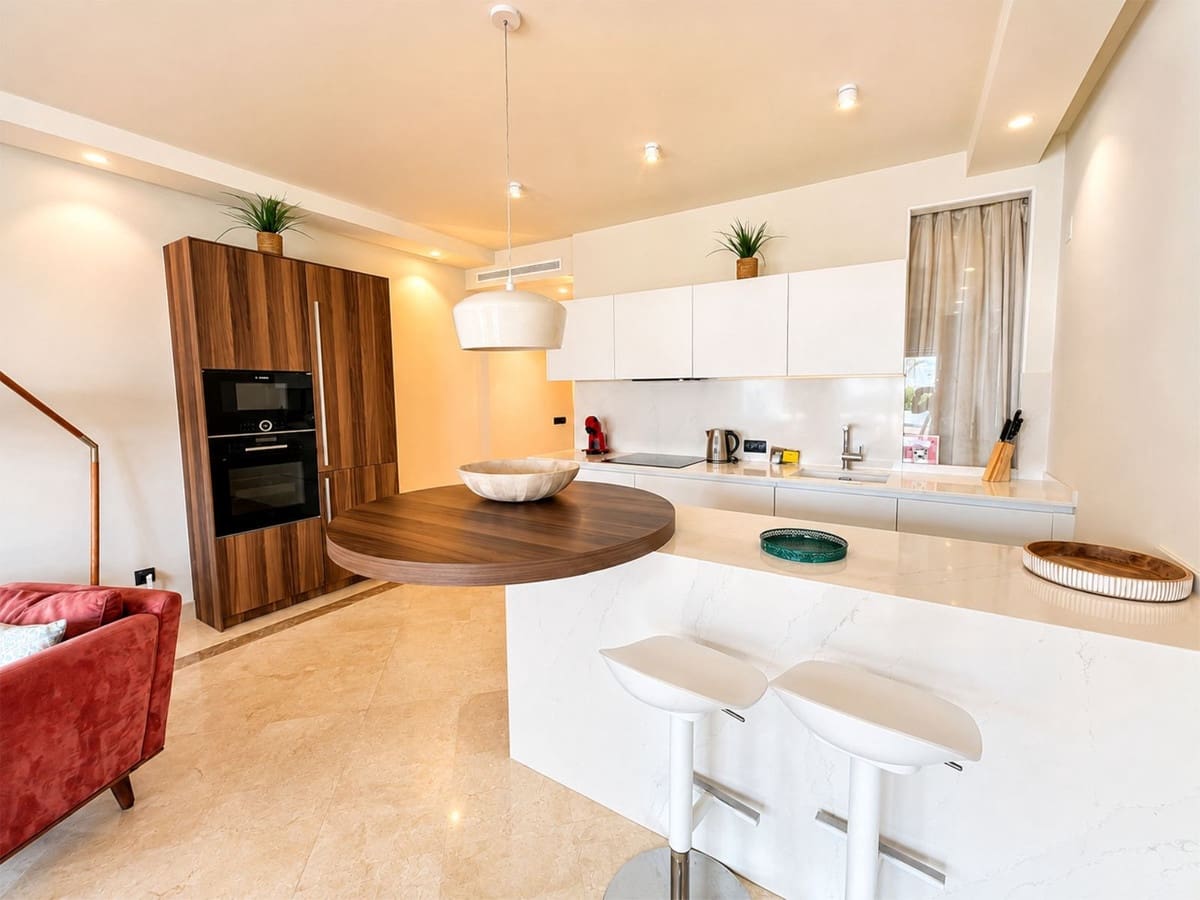 2 camera da letto Appartamento in vendita in Los Monteros con piscina - 1.390.000 € (Rif: 9995435)