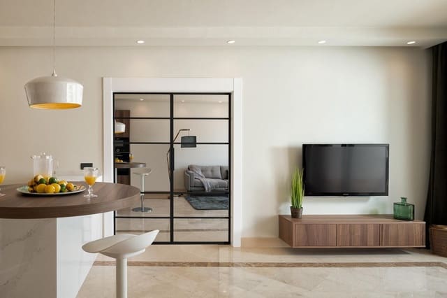 2 makuuhuone Huoneisto myytävänä paikassa Los Monteros, Marbella mukana uima-altaan - 1 390 000 € (Ref: 9995435)