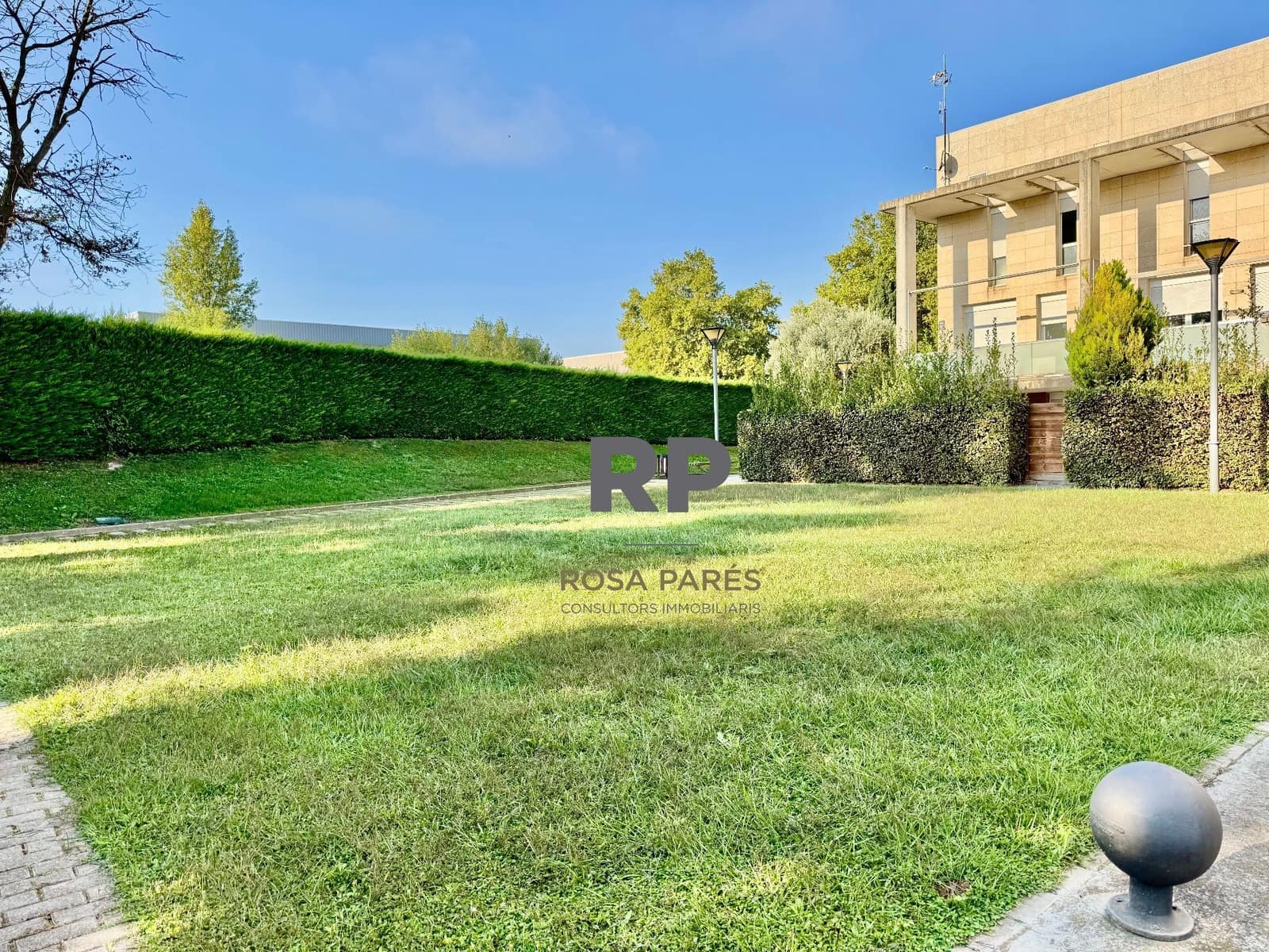 3 soveværelse Villa til salg i Tona med garage - € 300.000 (Ref: 1873815)