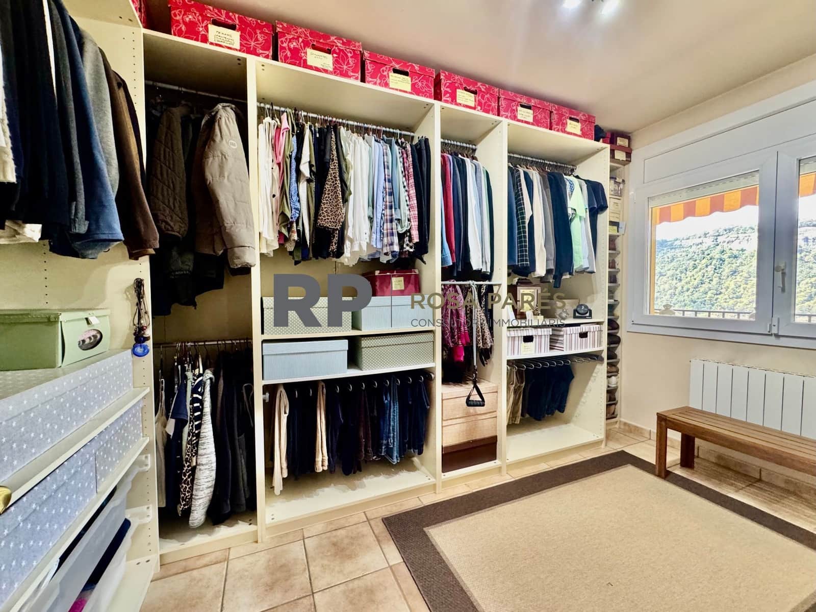 4 soveværelse Villa til salg i Seva med garage - € 395.000 (Ref: 5057771)