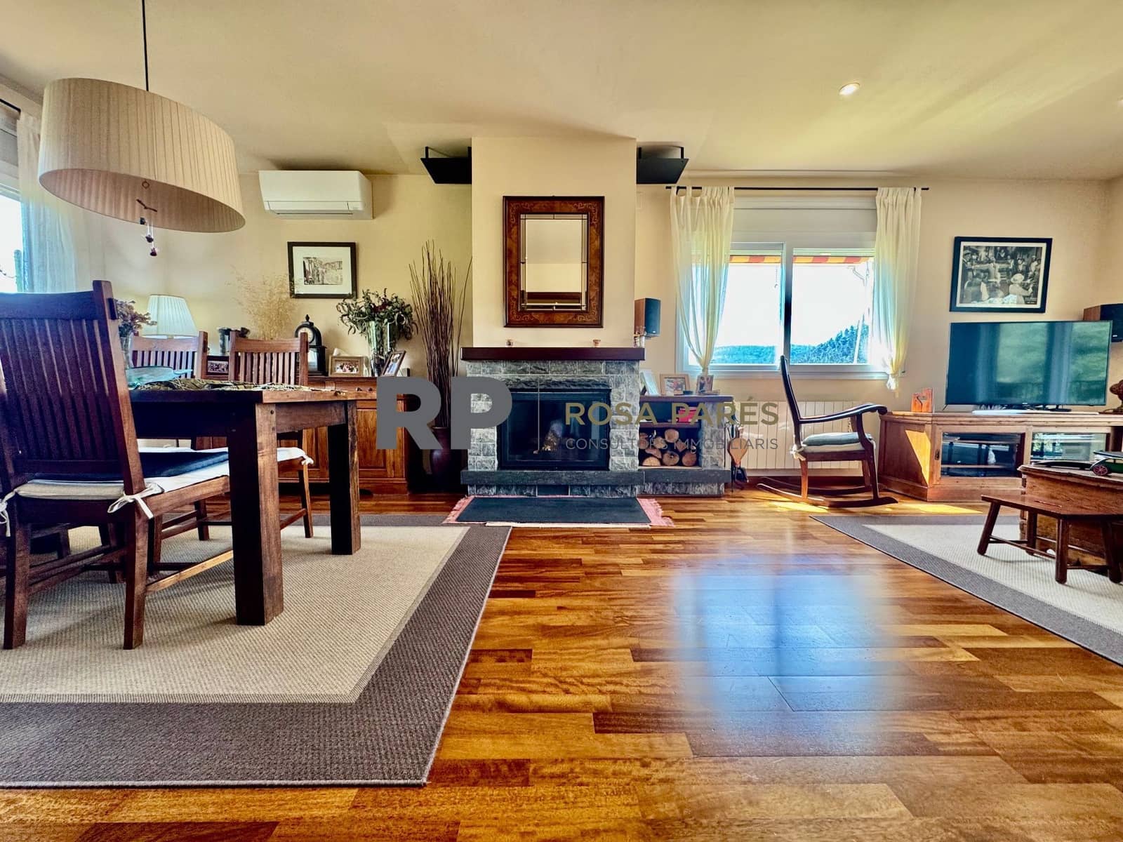 4 soveværelse Villa til salg i Seva med garage - € 395.000 (Ref: 5057771)