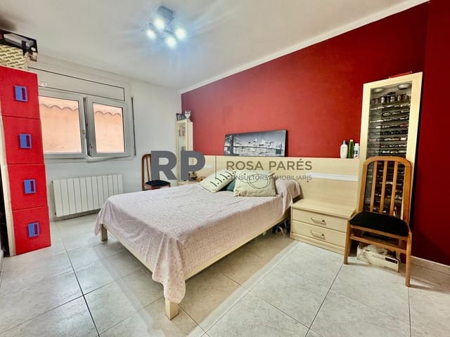 2 makuuhuone Asunto myytävänä paikassa Els Hostalets de Balenya, Balenyà - 156 000 € (Ref: 9403661)