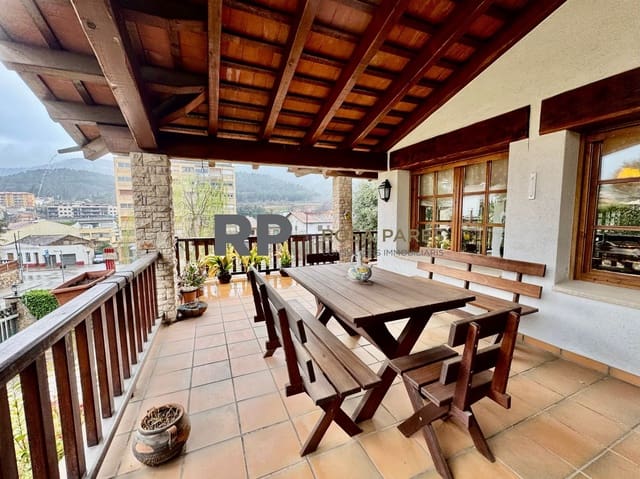 4 sypialnia Willa na sprzedaż w Aiguafreda z garażem - 585 000 € (Ref: 9403666)