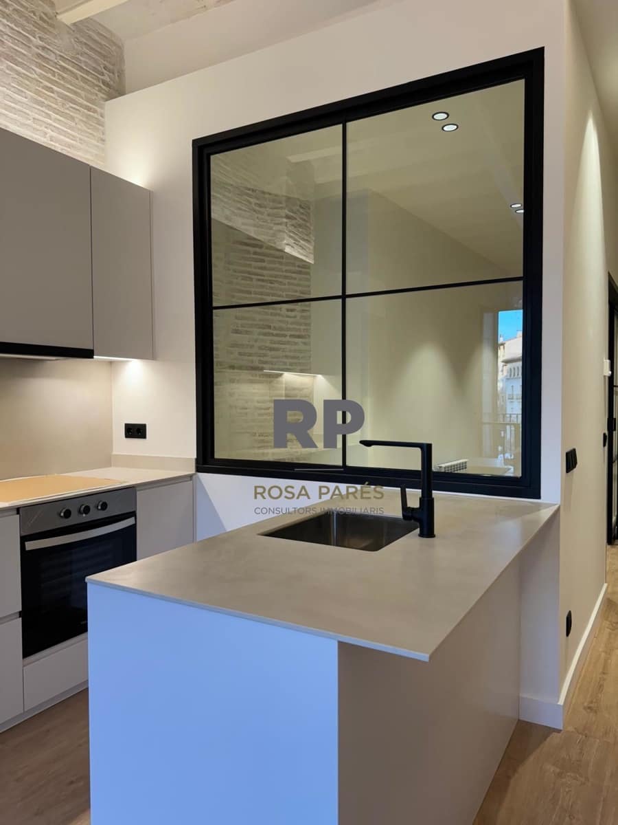 1 bedroom Flat for sale in Vic - € 220,000 (Ref: 9403667)