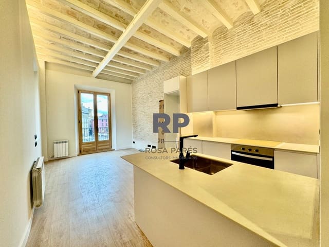 1 makuuhuone Asunto myytävänä paikassa Vic - 220 000 € (Ref: 9403667)