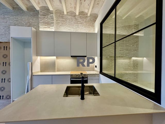 1 makuuhuone Asunto myytävänä paikassa Vic - 220 000 € (Ref: 9403667)