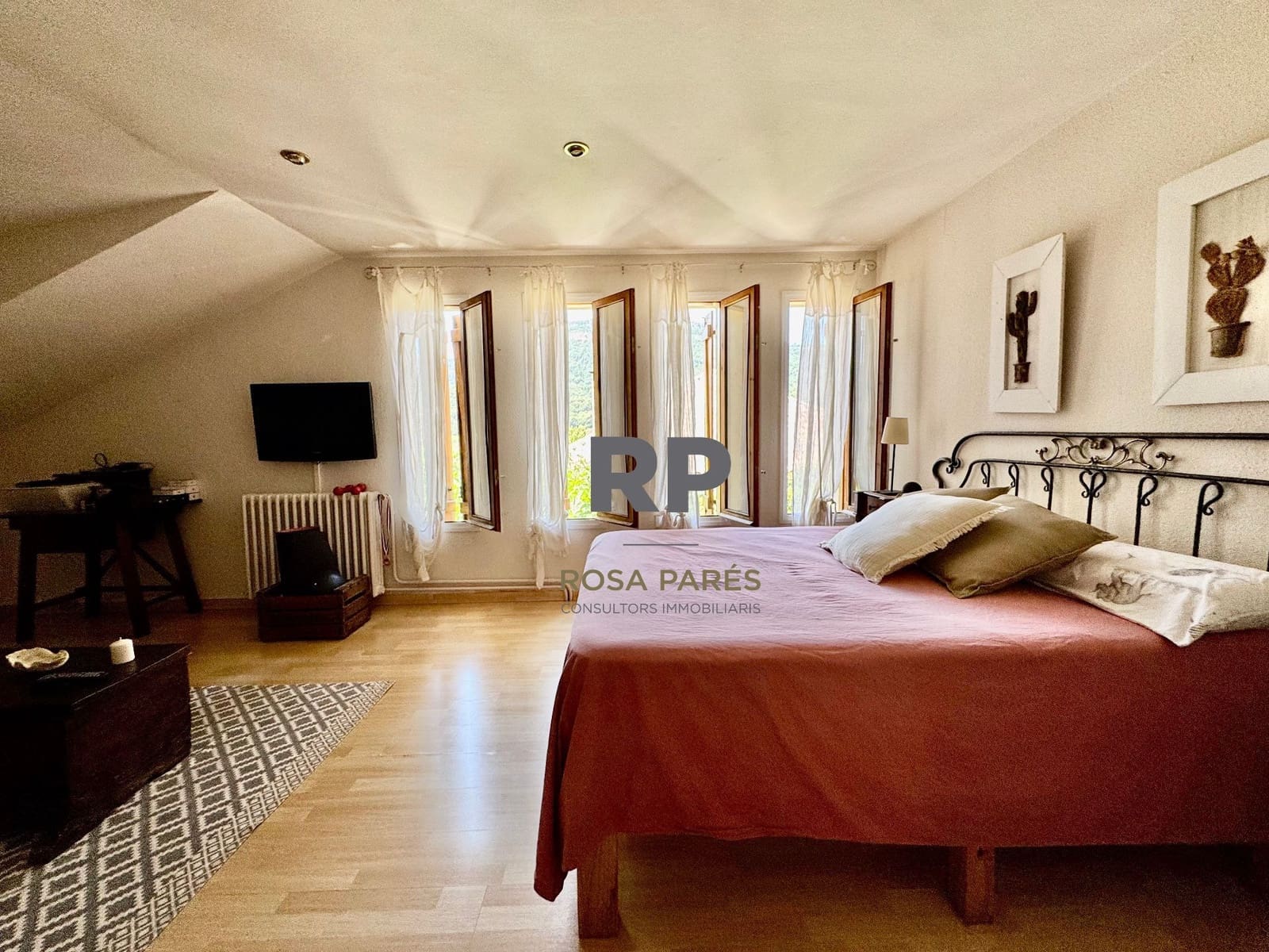 5 soveværelse Villa til salg i Aiguafreda med swimmingpool garage - € 450.000 (Ref: 9403676)