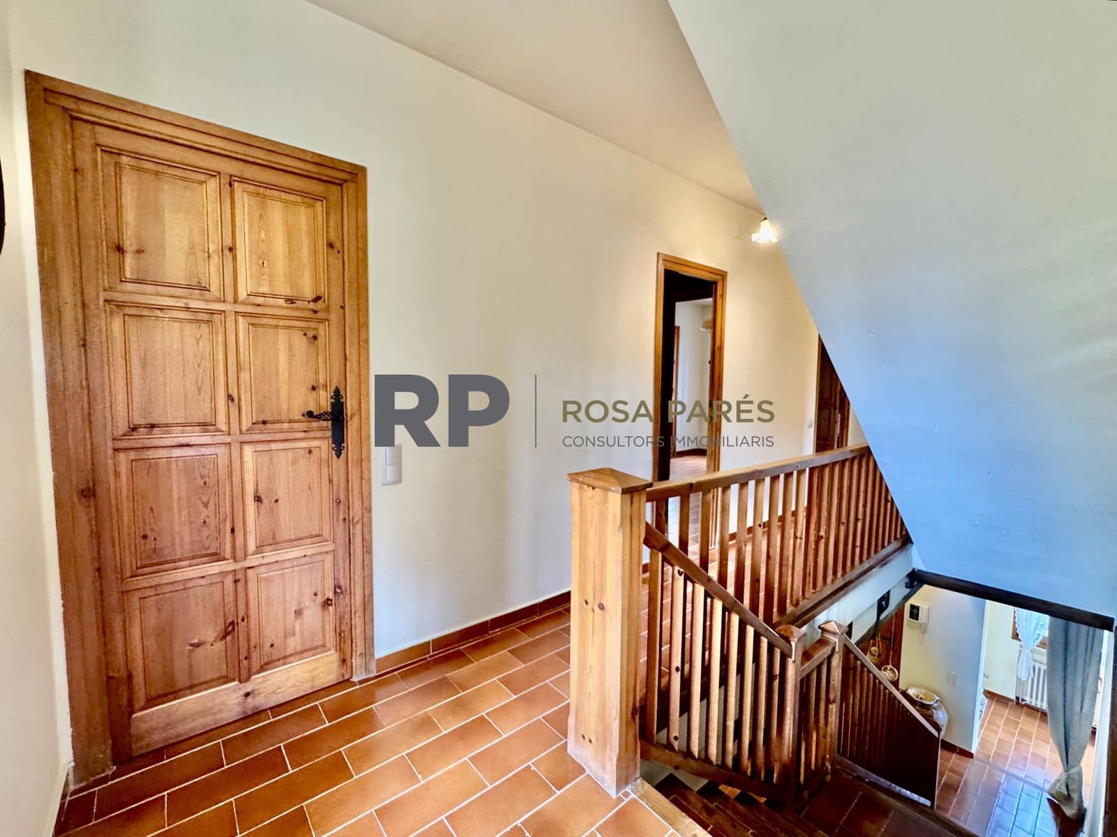 6 soveværelse Villa til salg i Seva med garage - € 570.000 (Ref: 9403677)