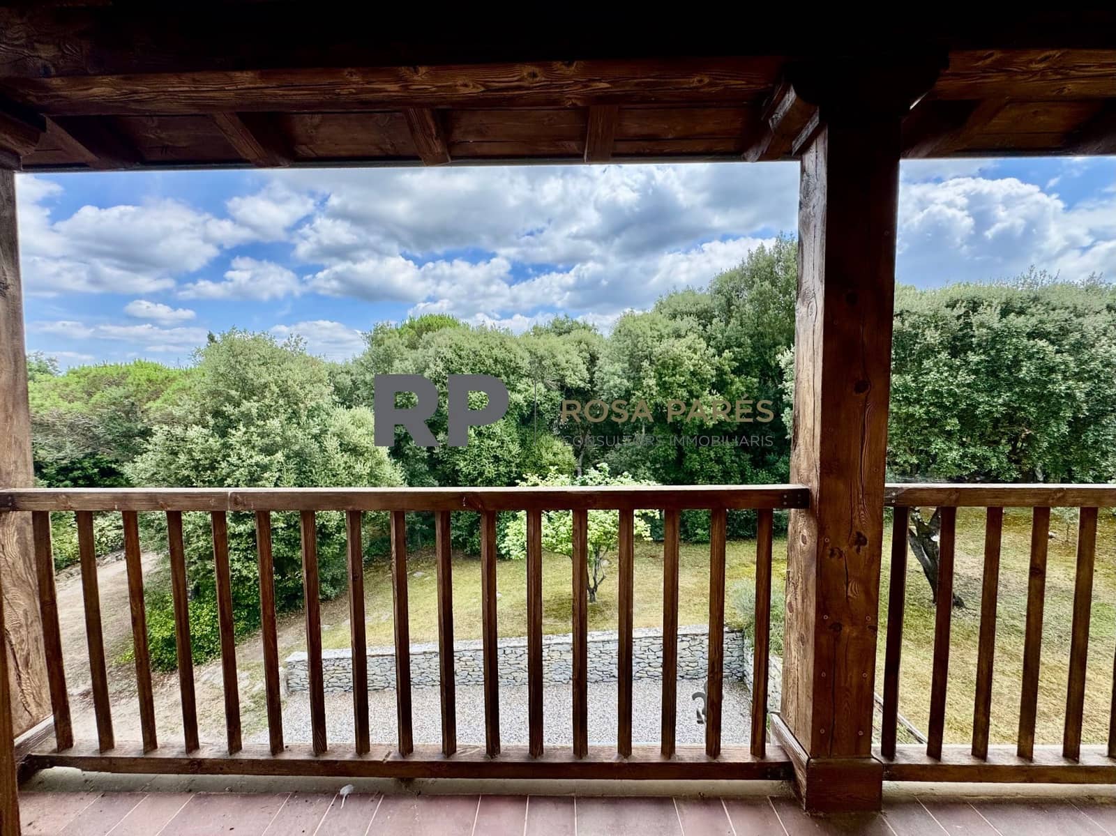 6 soveværelse Villa til salg i Seva med garage - € 570.000 (Ref: 9403677)