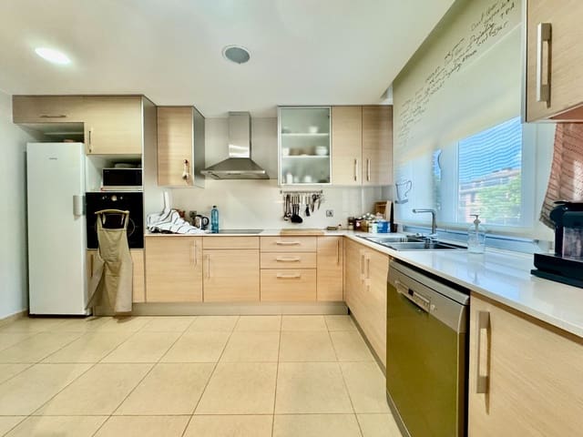 3 soveværelse Villa til salg i Artés med garage - € 350.000 (Ref: 9413076)