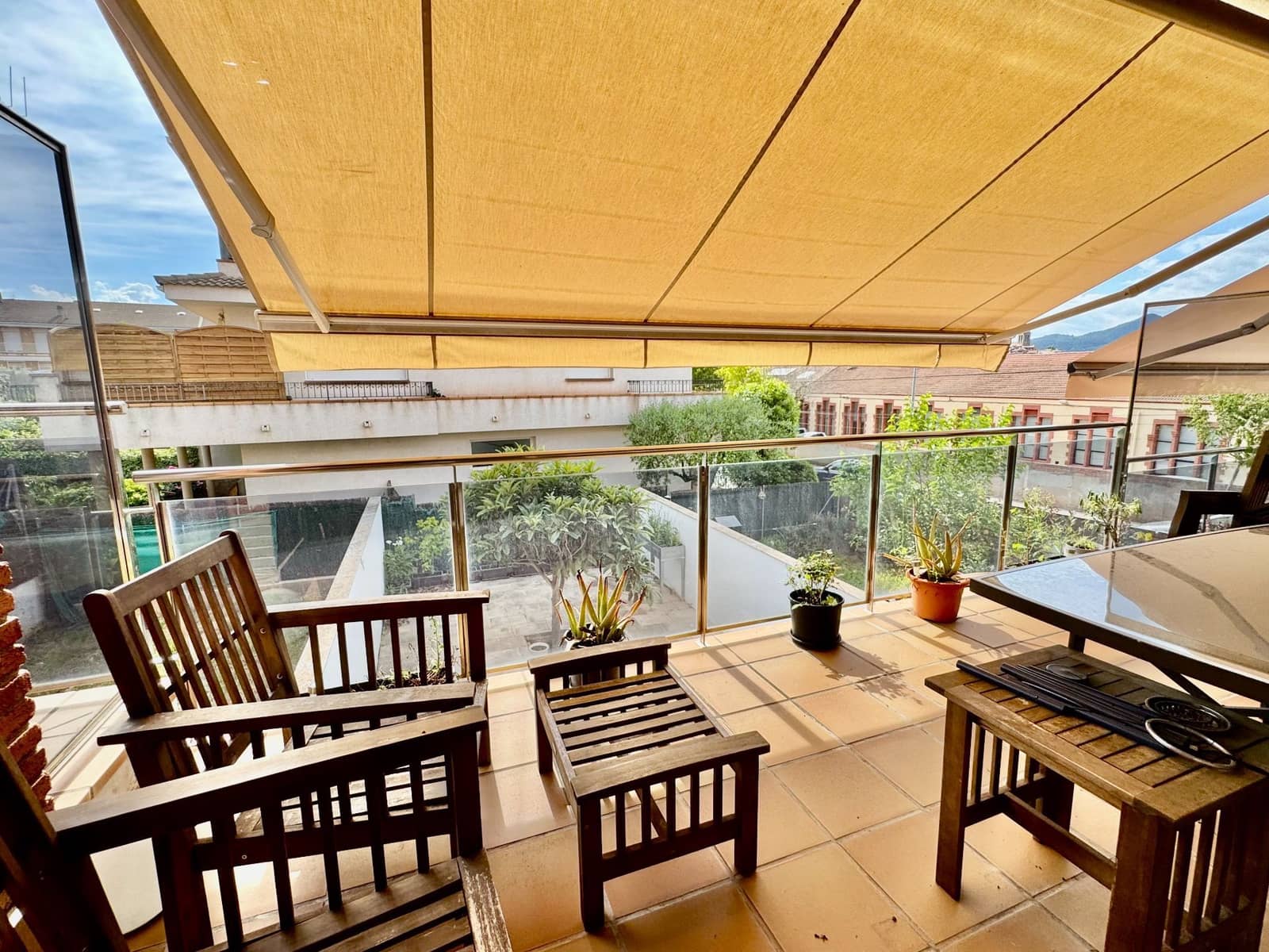 3 soveværelse Villa til salg i Artes med garage - € 350.000 (Ref: 9413076)