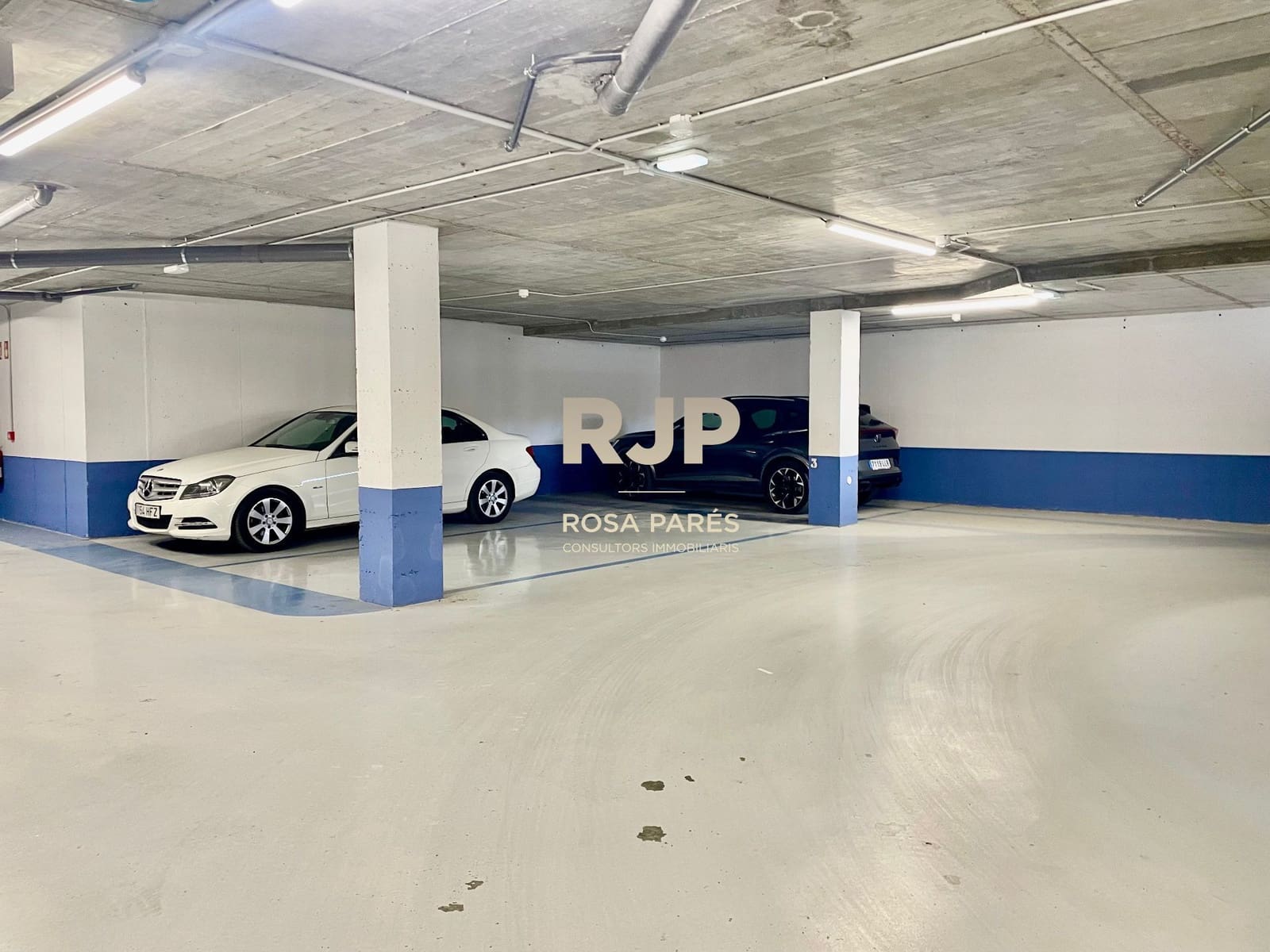 3 bedroom Flat for sale in Vic with garage - € 425,000 (Ref: 9413079)