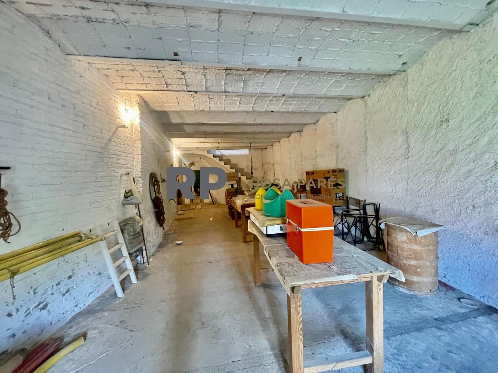 Hus til salgs i Centelles - € 95 000 (Ref: 9413082)