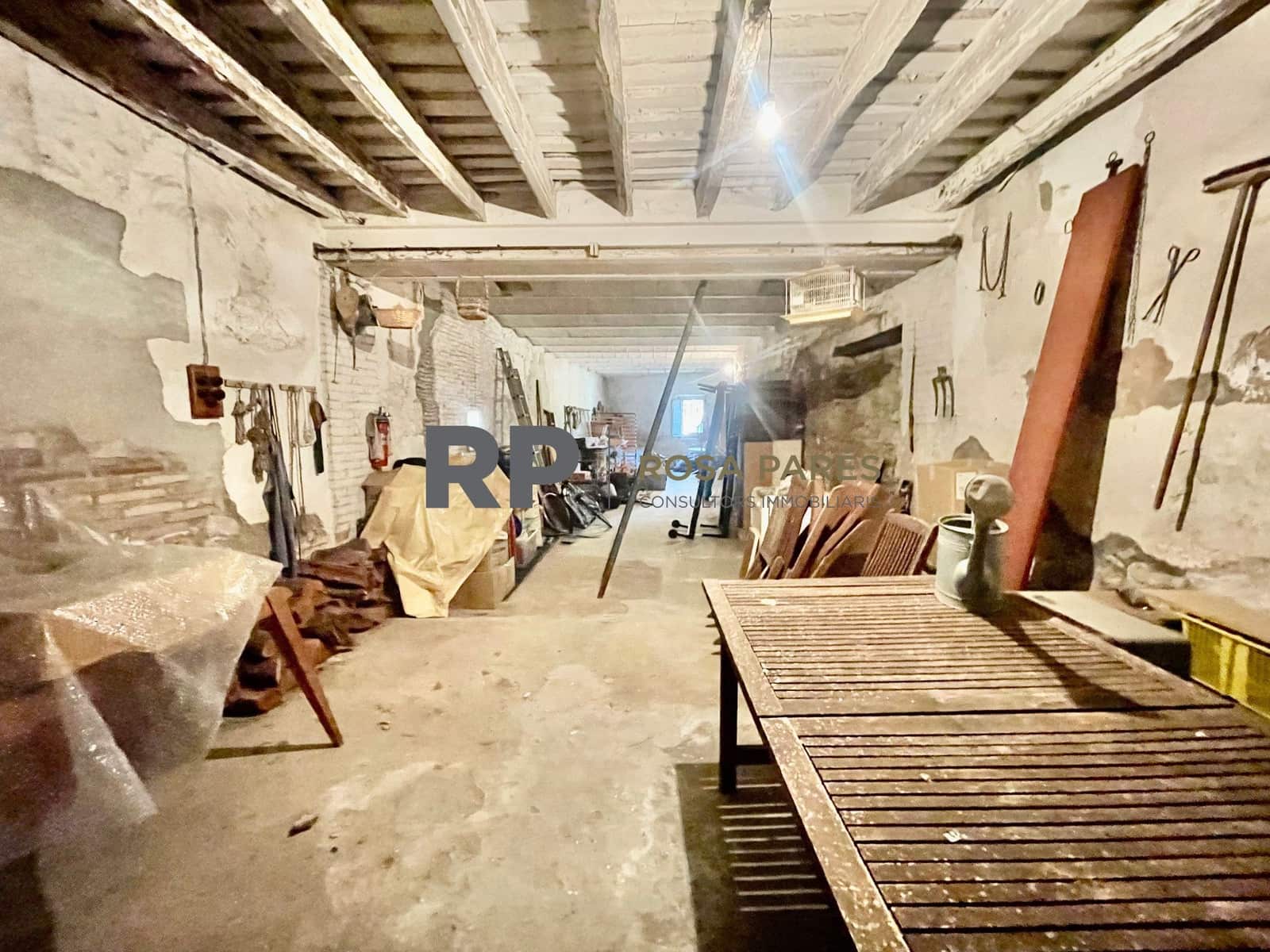 Hus til salgs i Centelles - € 95 000 (Ref: 9413082)