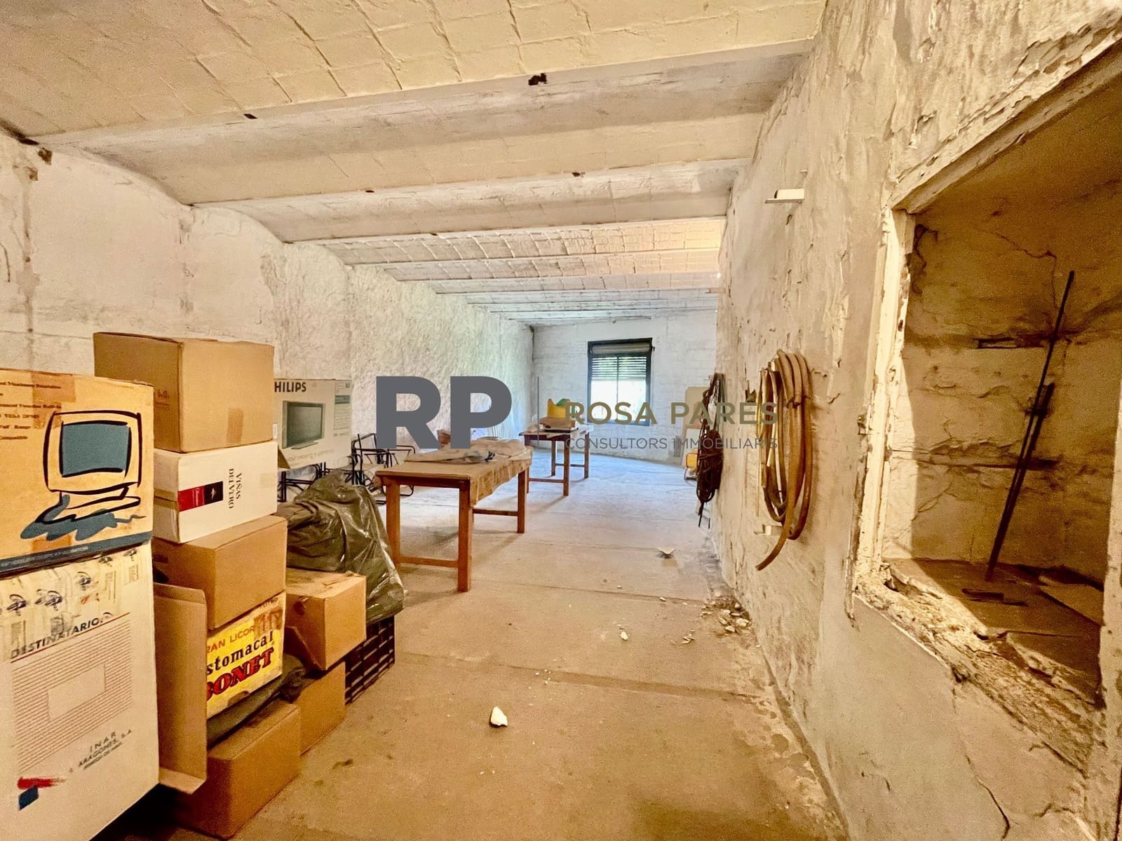 Hus til salgs i Centelles - € 95 000 (Ref: 9413082)