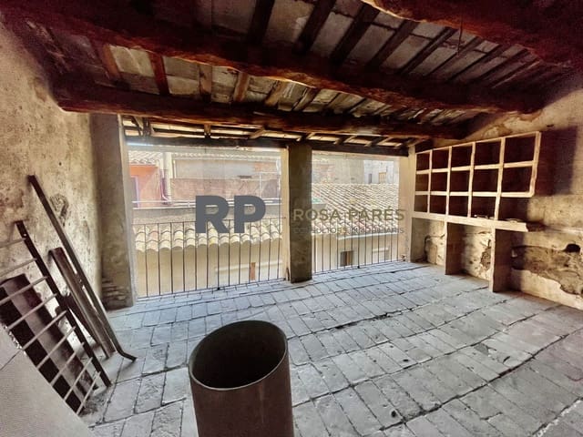 Hus til salgs i Centelles - € 95 000 (Ref: 9413082)