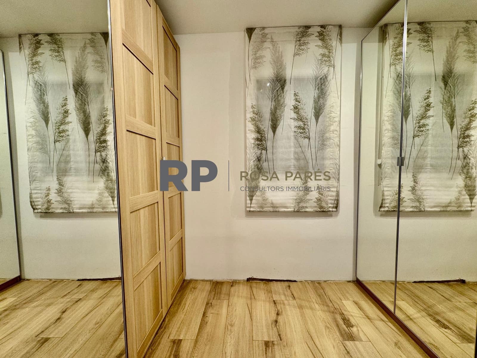 4 soveværelse Villa til salg i Sant Marti de Centelles med garage - € 395.000 (Ref: 9413085)