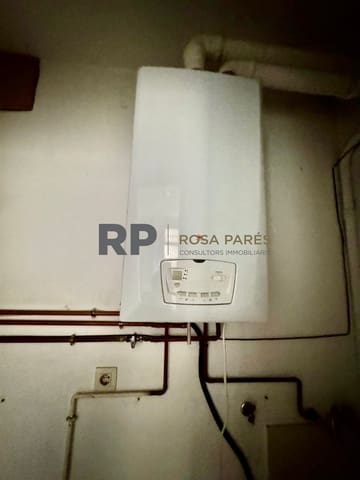 Chalet de 4 habitaciones en Torelló en venta con garaje - 300.000 € (Ref: 9518450)