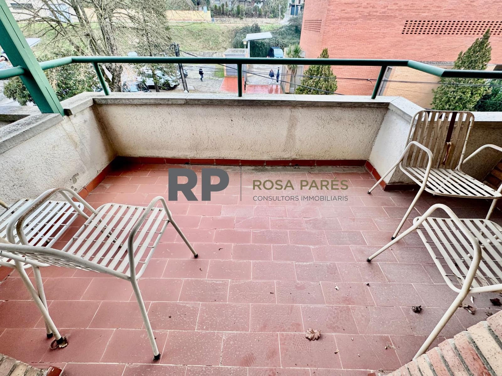 Chalet de 4 habitaciones en Torelló en venta con garaje - 300.000 € (Ref: 9518450)