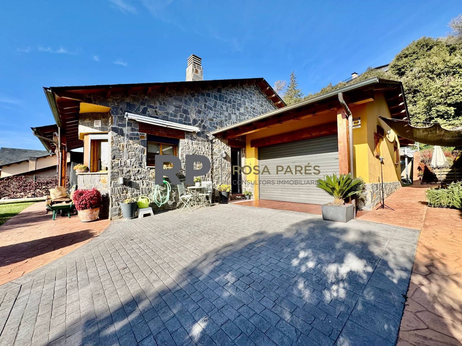 3 quarto Moradia para venda em Seva com piscina garagem - 390 000 € (Ref: 9520588)