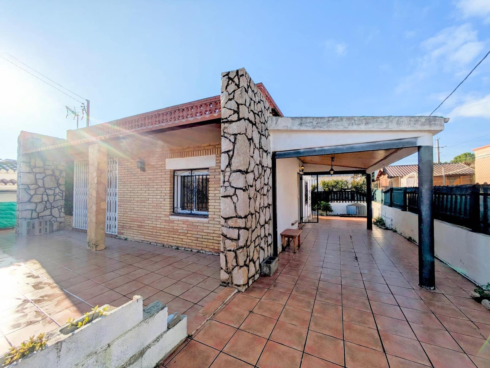 2 soveværelse Villa til salg i Alcanar med swimmingpool - € 144.000 (Ref: 9427926)