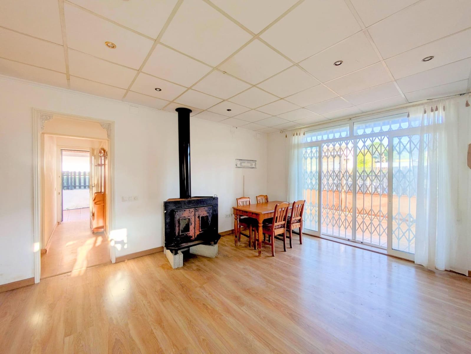 2 soveværelse Villa til salg i Alcanar med swimmingpool - € 144.000 (Ref: 9427926)