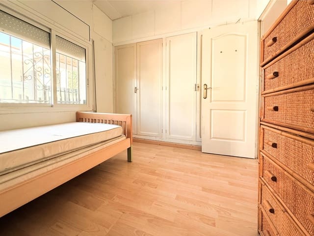 2 soveværelse Villa til salg i Alcanar med swimmingpool - € 144.000 (Ref: 9427926)