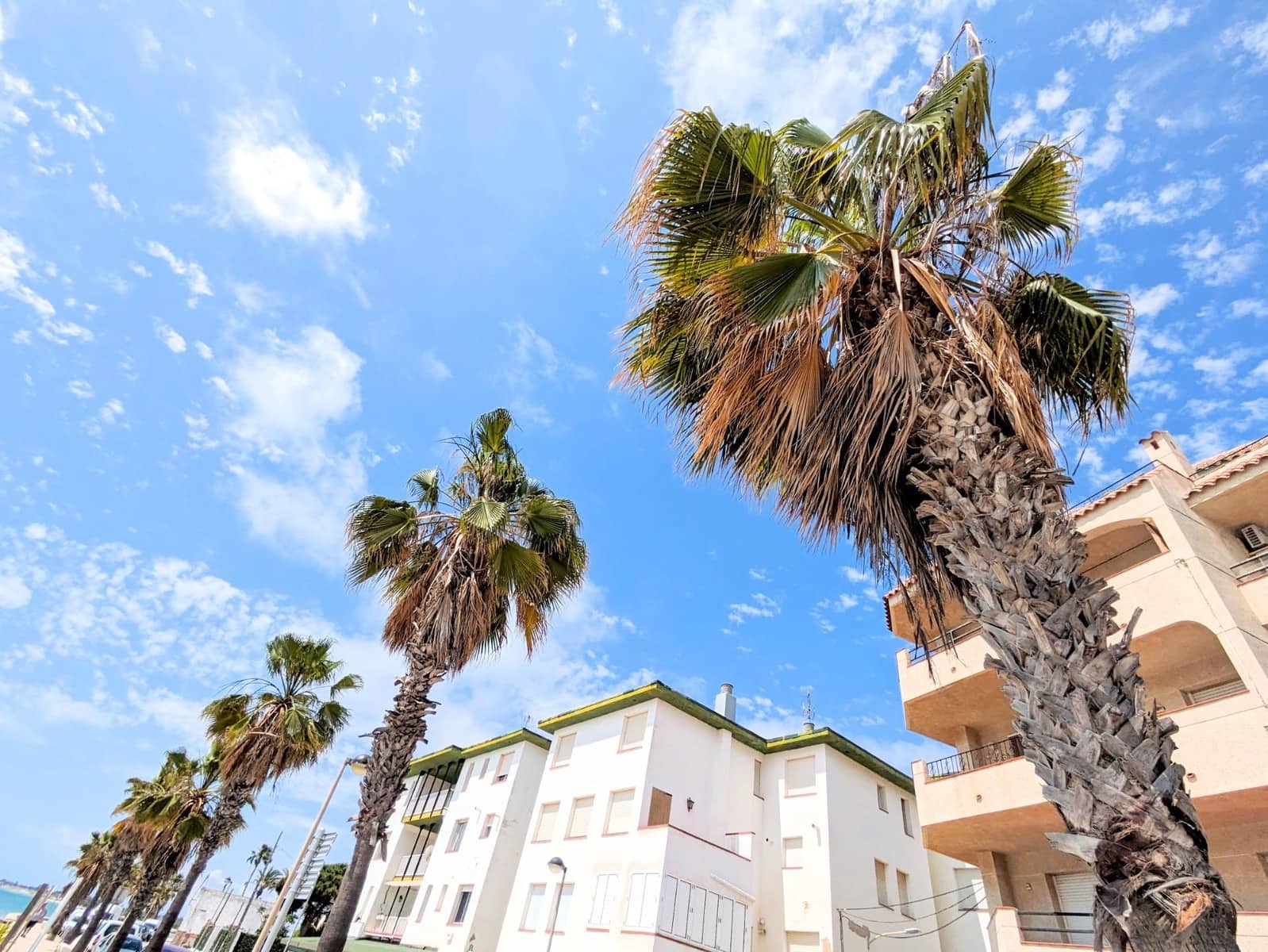 Casa de 6 habitaciones en Alcanar en venta con garaje - 180.000 € (Ref: 9427934)