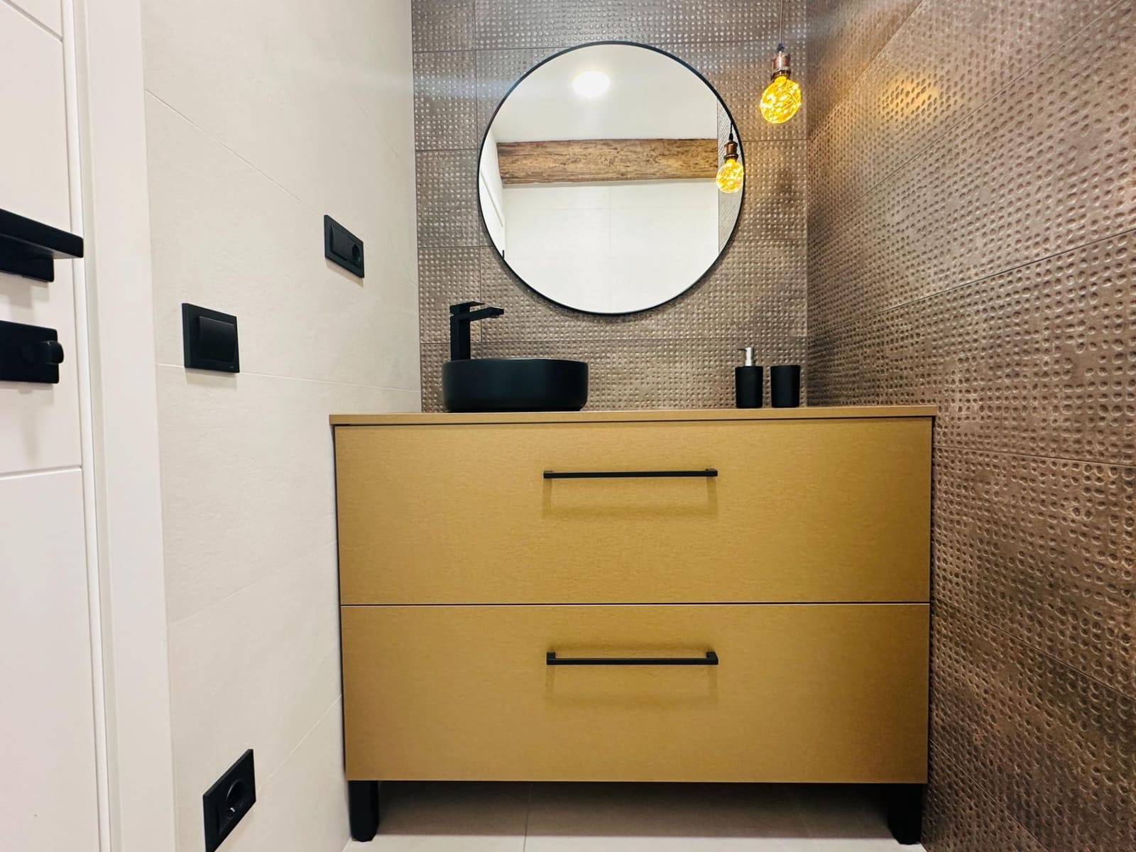 2 soveværelse Byhus til salg i Amposta med garage - € 239.000 (Ref: 9427937)