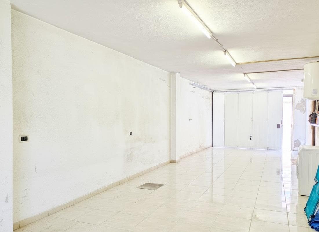 3 bedroom Bungalow for sale in Deltebre with garage - € 213,000 (Ref: 9427939)