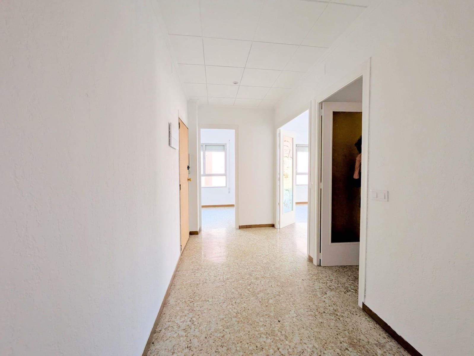 Piso de 4 habitaciones en Alcanar en alquiler - 690 € (Ref: 9427944)