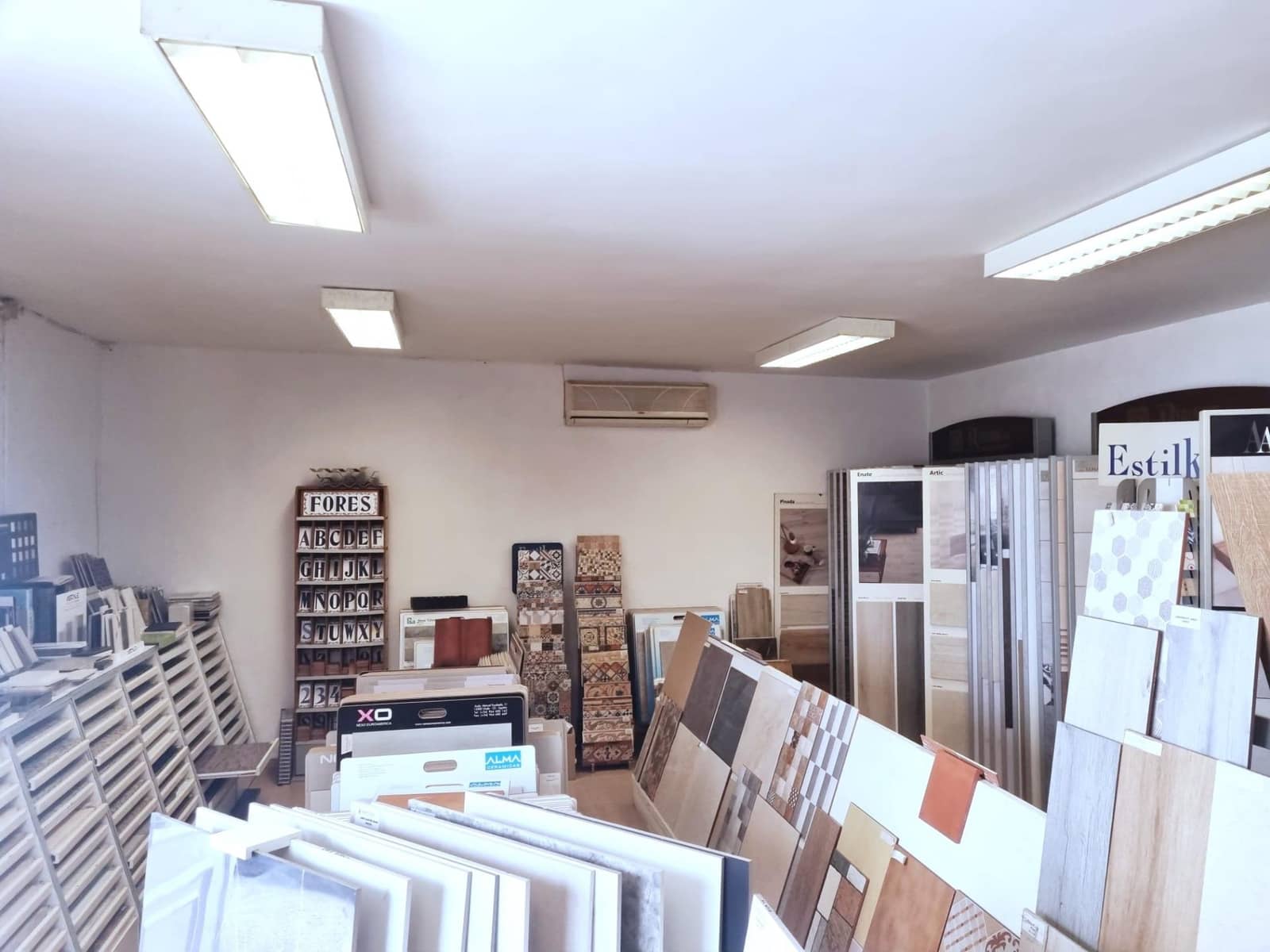 2 bedroom Business for sale in Roquetes - € 320,000 (Ref: 9427947)