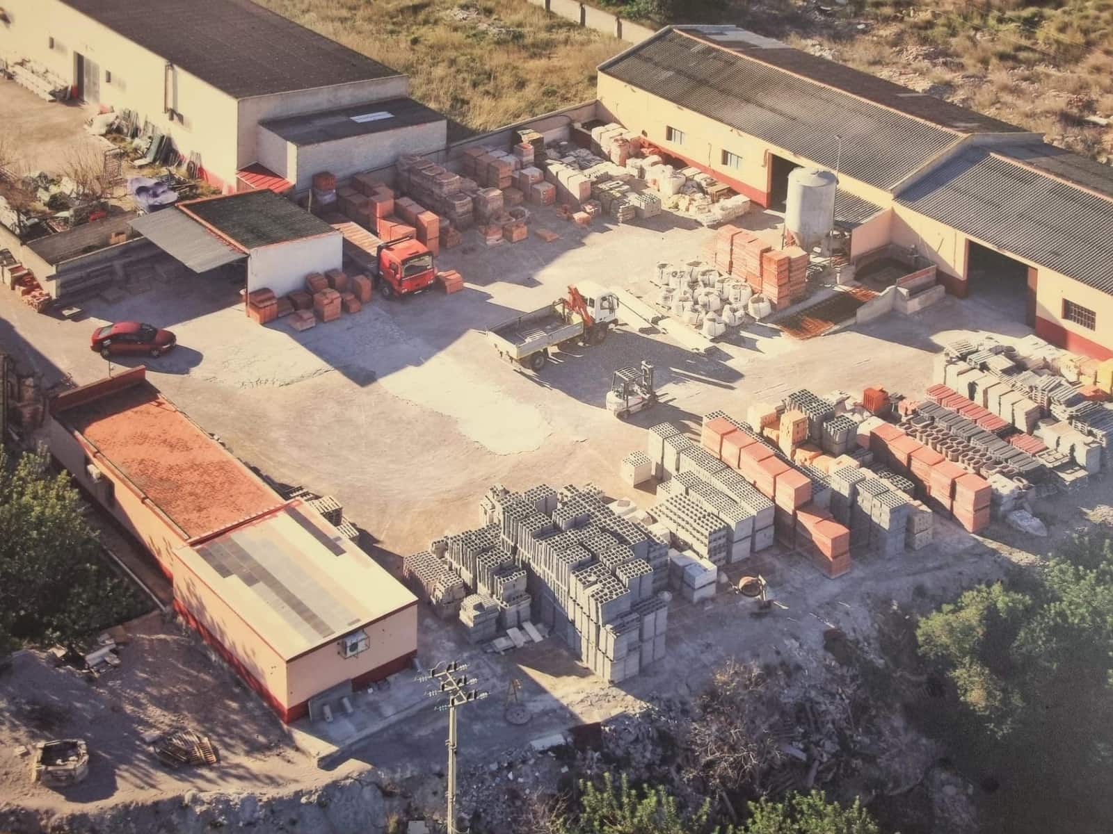 2 bedroom Business for sale in Roquetes - € 320,000 (Ref: 9427947)