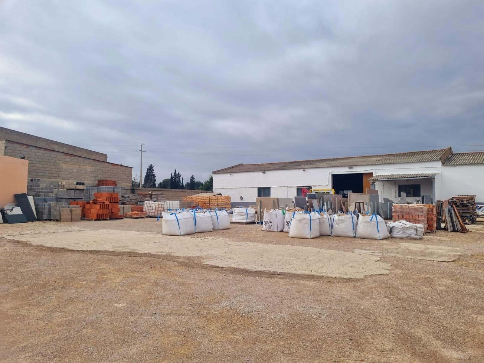 2 bedroom Business for sale in Roquetes - € 320,000 (Ref: 9427947)