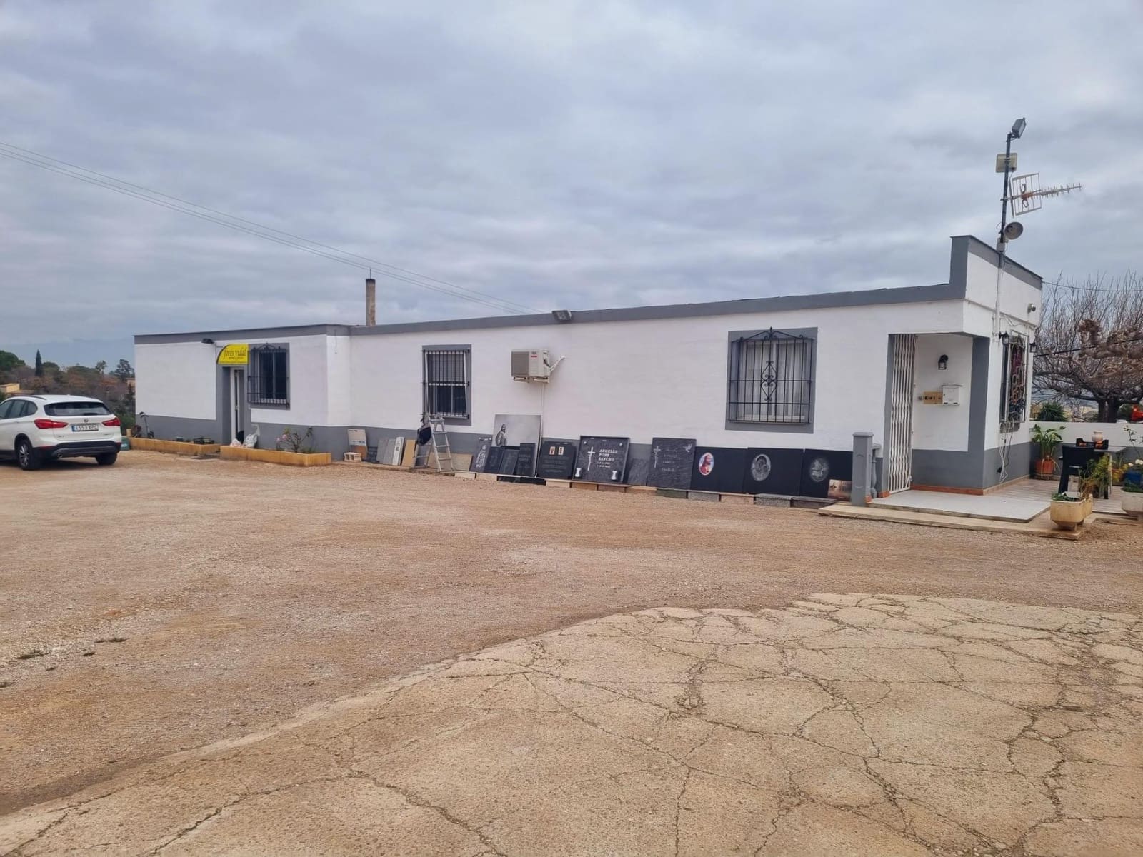 2 bedroom Business for sale in Roquetes - € 320,000 (Ref: 9427947)