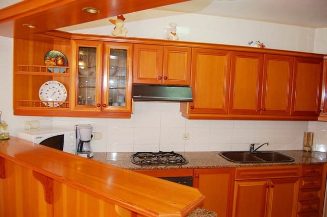 3 bedroom Villa for sale in Deltebre with pool - € 320,000 (Ref: 9427948)