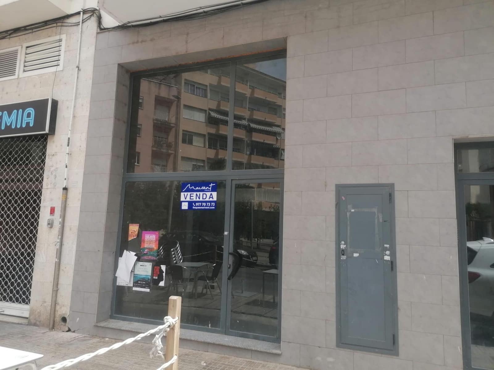 Commercial for sale in Amposta - € 34,000 (Ref: 9427951)