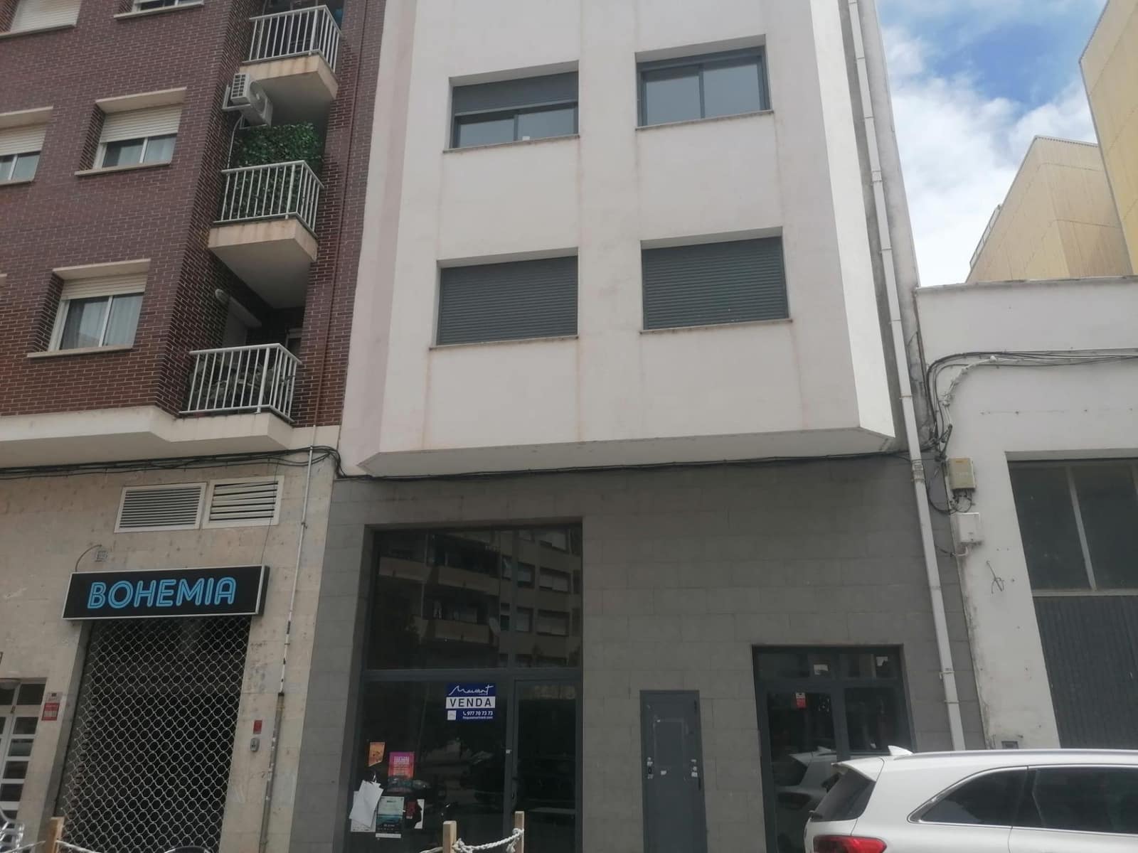 Commercial for sale in Amposta - € 34,000 (Ref: 9427951)