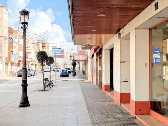 Kaupallinen vuokrattavana paikassa Amposta - 800 € (Ref: 9427952)