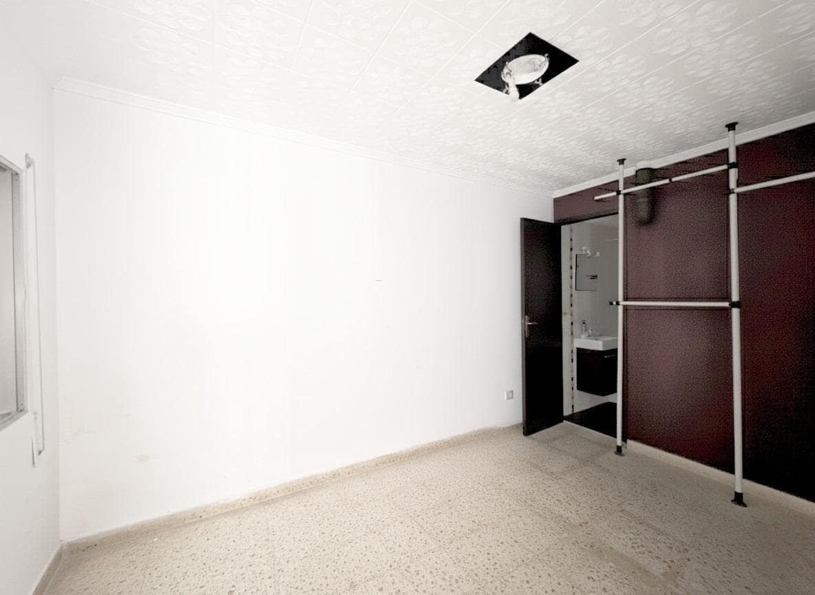 4 sovrum Hus till salu i Amposta med garage - 160 000 € (Ref: 9427953)