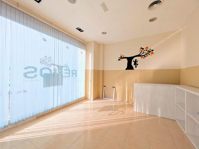 Local Comercial en Amposta en venta - 150.000 € (Ref: 9427955)