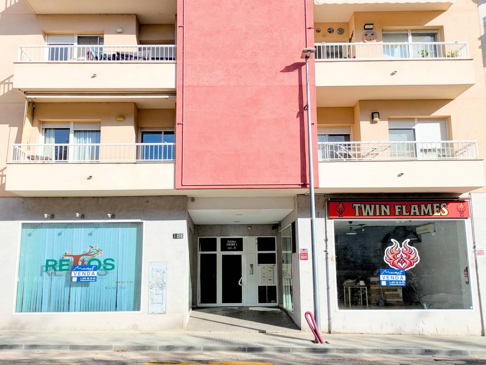 Local Comercial en Amposta en venta - 150.000 € (Ref: 9427955)