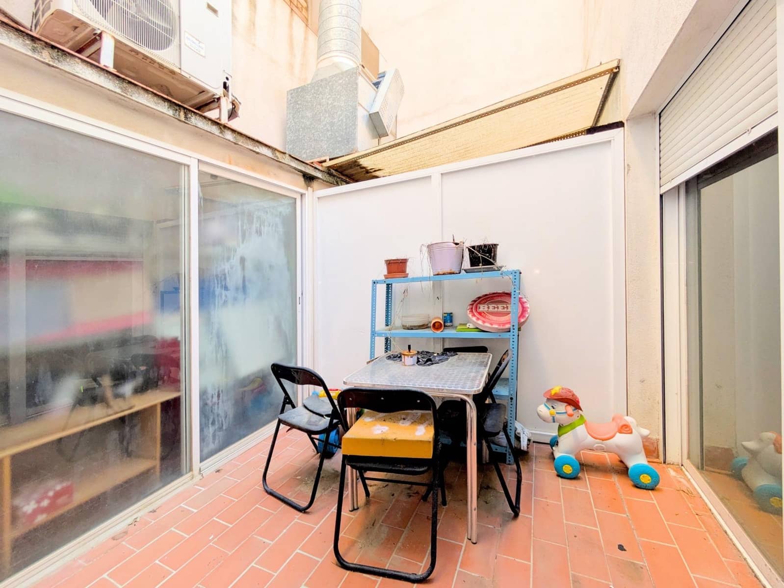 Local Comercial en Amposta en venta - 150.000 € (Ref: 9427955)