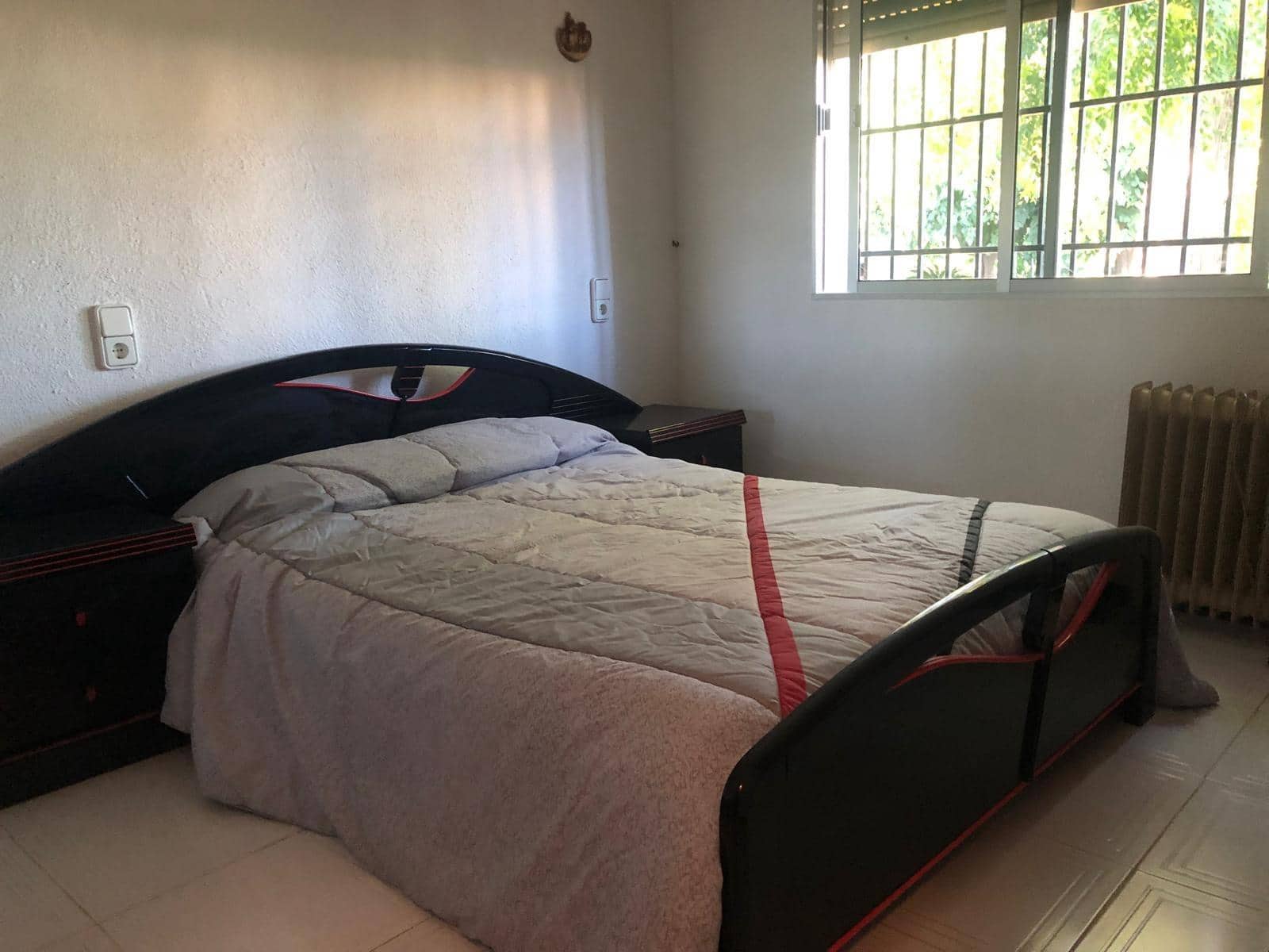 6 bedroom Villa for sale in Vinaros - € 530,000 (Ref: 9427956)